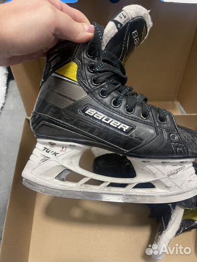 Коньки хоккейные профессиональные бауер