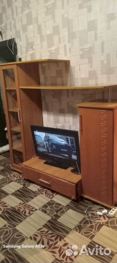 Стенка в гостиную бу