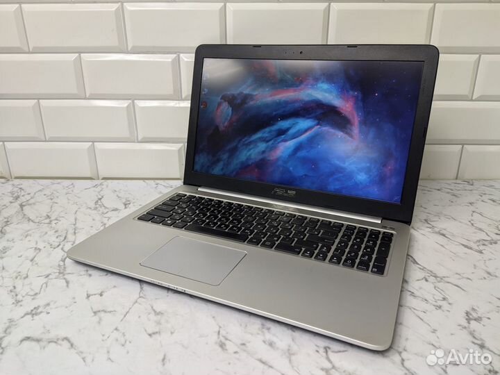 Ноутбук Asus Core i3+nvidia GeForce 940M