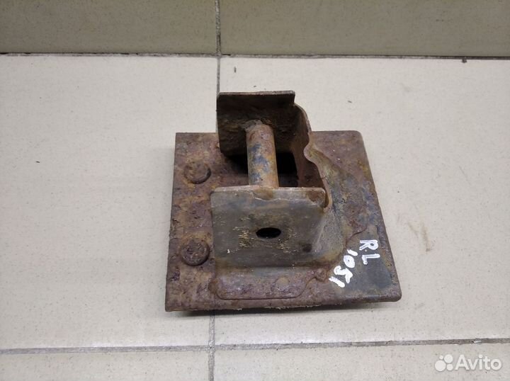 Кронштейн (сопут. товар) Gentra II 2013-2015