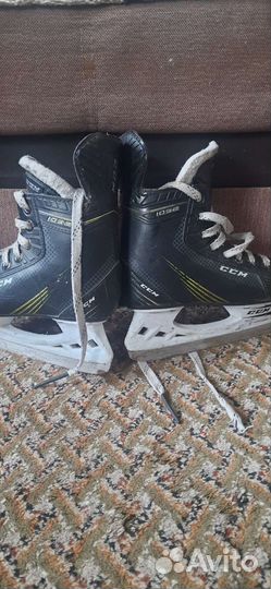 Хоккейные коньки bauer