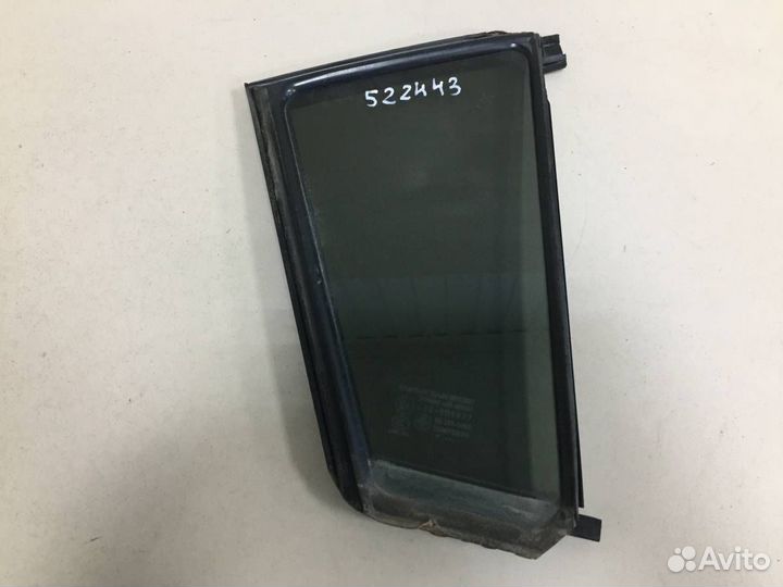 Стекло двери задней правой форточка Mazda 3 BK 2002-2009