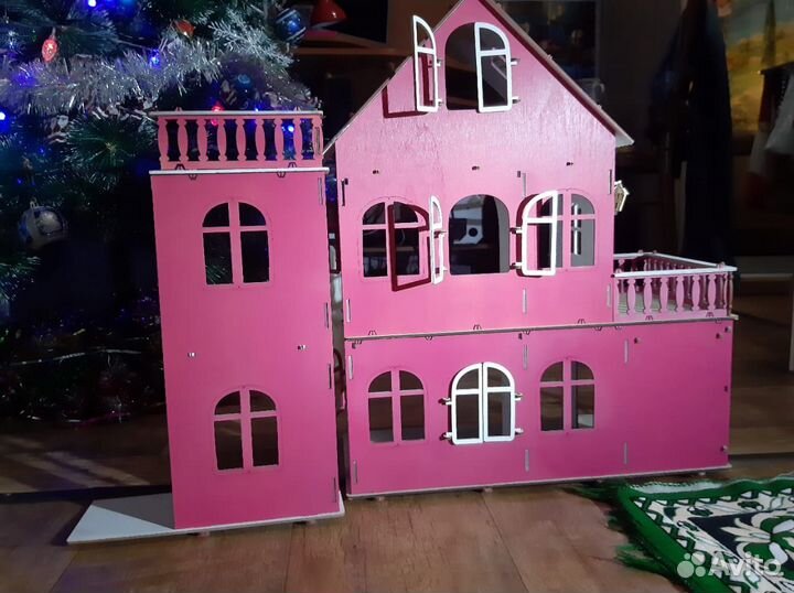 Кукольные домики 2штуки