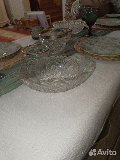 Конфетница с мельхиоровым ободком