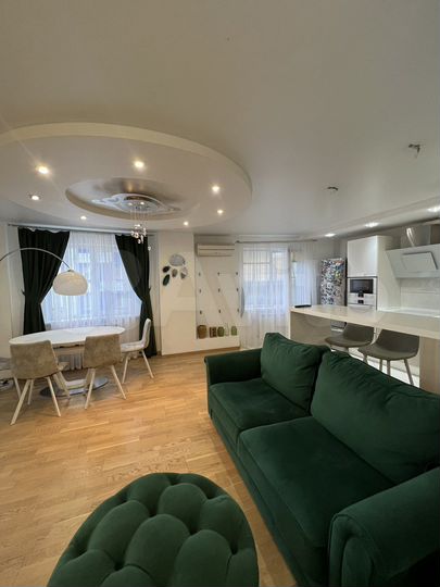 3-к. квартира, 110 м², 2/10 эт.