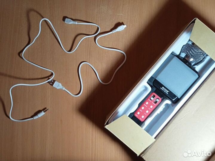 Беспроводной микрофон