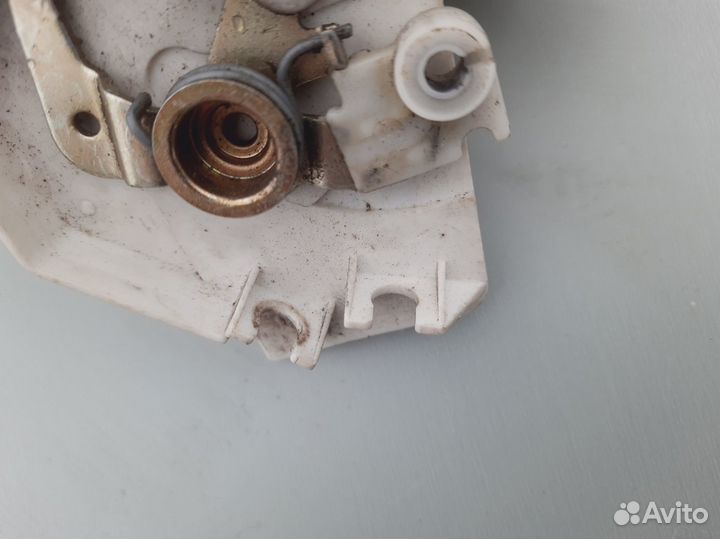 Замок двери передней правой Ford Mondeo 3