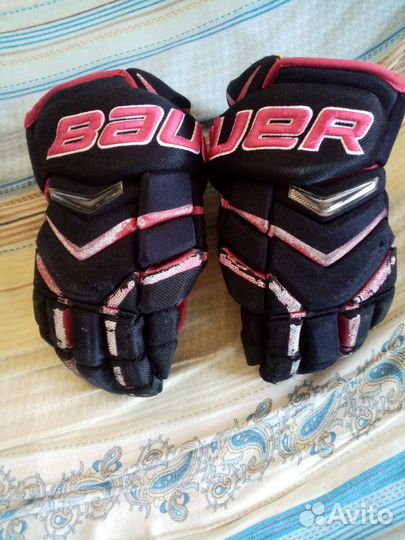 Краги хоккейные