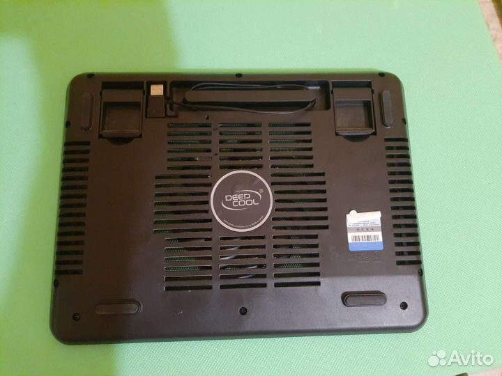 Подставка с охлаждением для ноутбука