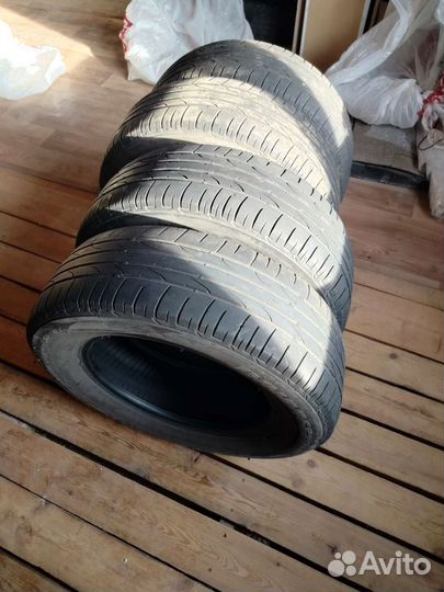 Bridgestone Blizzak WS-70 215/65 R16