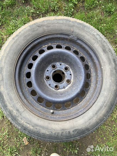 Bridgestone B250 195/60 R15
