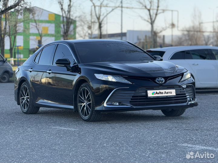 Toyota Camry 2.5 AT, 2019, 140 030 км