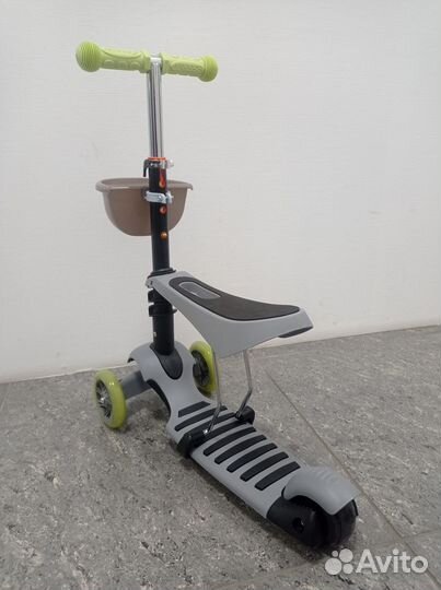 Самокат беговел с сиденьем