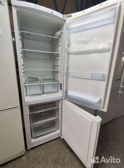 Холодильник бу indesit