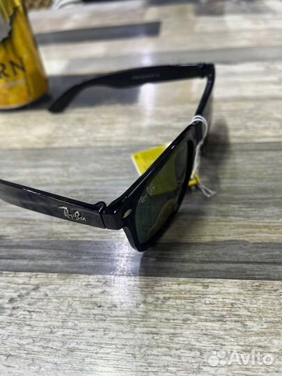 Солнцезащитные очки ray ban