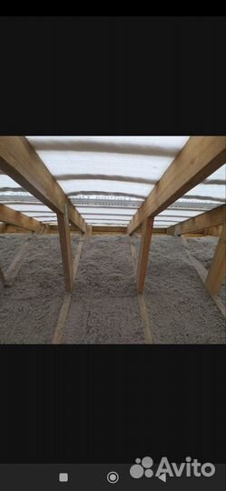 Утепление домов пеноизолом и эковатой