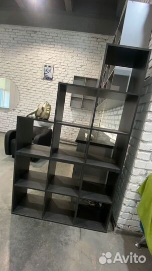 Стеллаж в хорошем состоянии