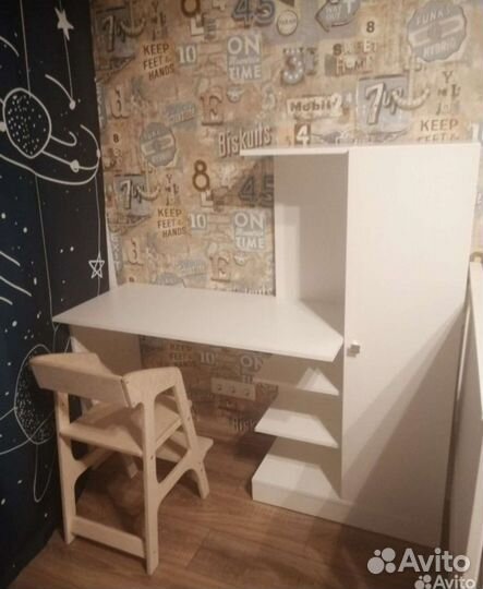 Стол письменный Квартет-6 Новый Со Склада