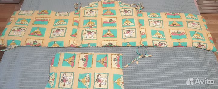 Бортики для детской кроватки