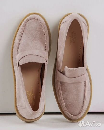 Лоферы женские