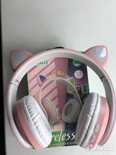 Наушники с кошачьими ушками