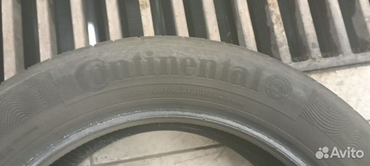 Continental ContiPremiumContact 5 215/55 R17