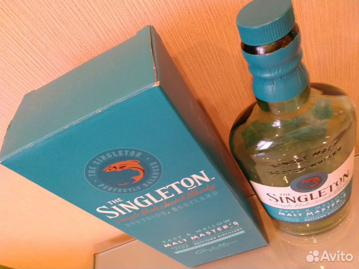 Пустая бутылка The singleton singlemaltscotchwisky