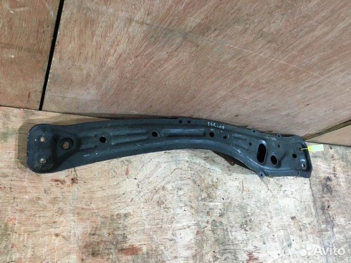 Балка продольная передняя Toyota Corona Premio