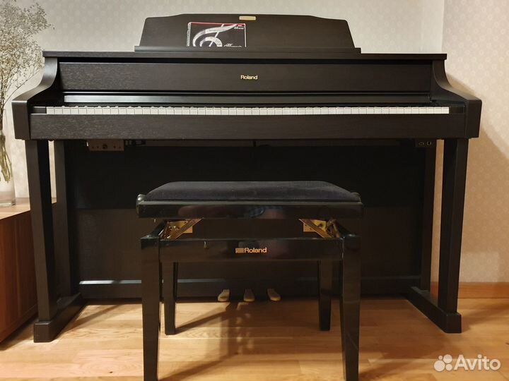 Цифровое фортепиано Roland HP-508 RW
