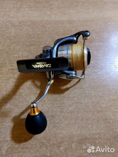 Daiwa Freams 11 (2500)