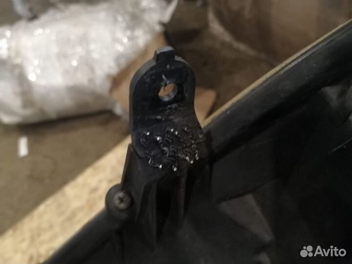 Фара правая Тойота Королла Е120 хэтчбек рестайл