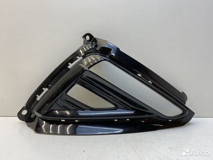 Рамка противотуманной фары левой Kia Cerato 2018+