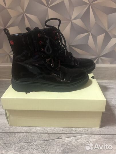 Ботинки для девочки 32 размер