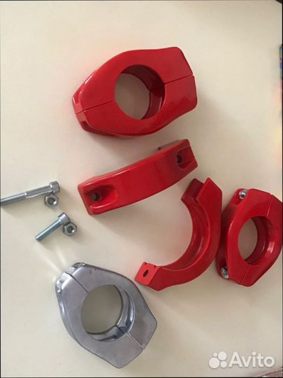 Хомут на трубу