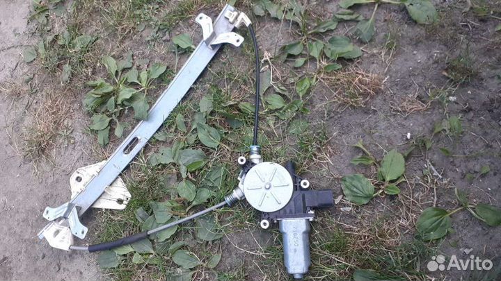 Honda accord 7 стеклоподъёмник передний правый