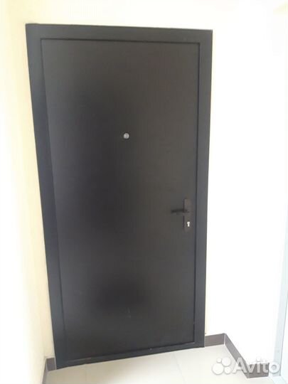 Продаю дверь