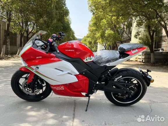 Ducati Panigale 10000 W 100Ah