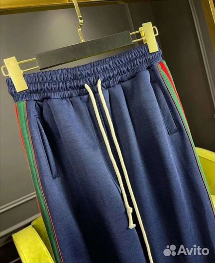 Спортивный костюм женский Gucci