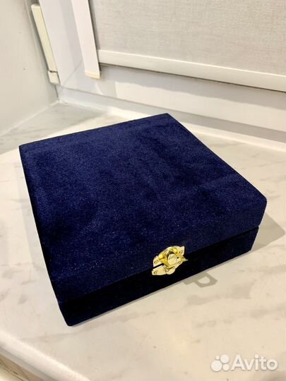 Серебряная пепельница