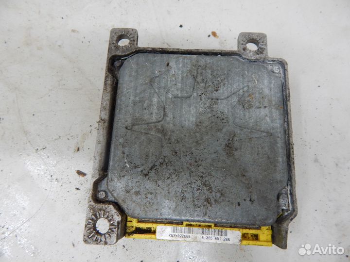 Блок управления Airbag Mitsubishi Carisma