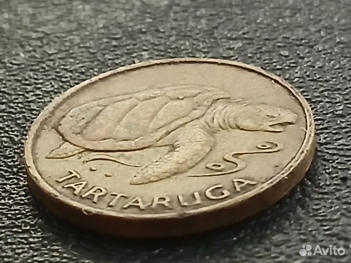 Монета Република Кабо Верде 1 Эскудо