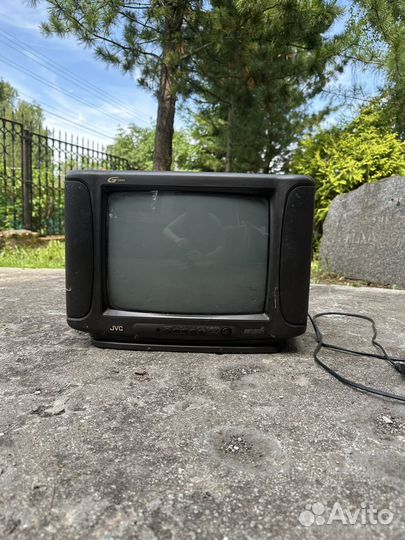 Телевизор JVC