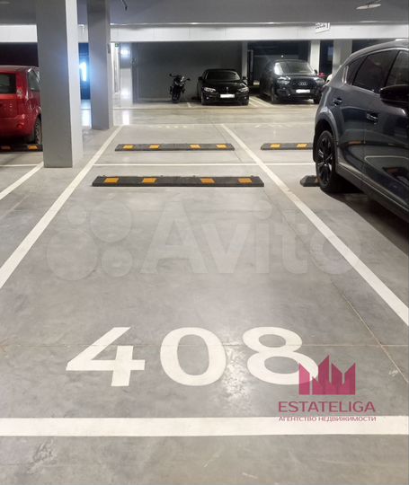 Машиноместо, 13 м²