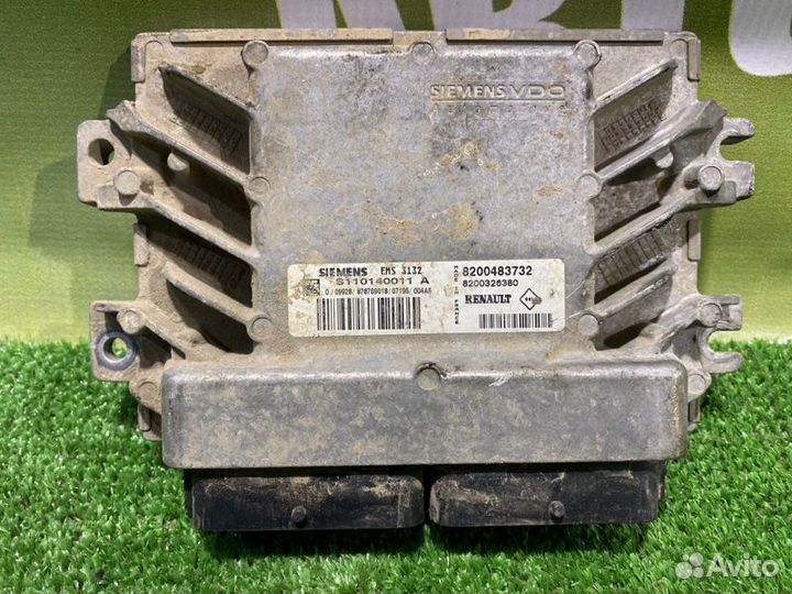 Блок управления двигателем Renault Logan LS0