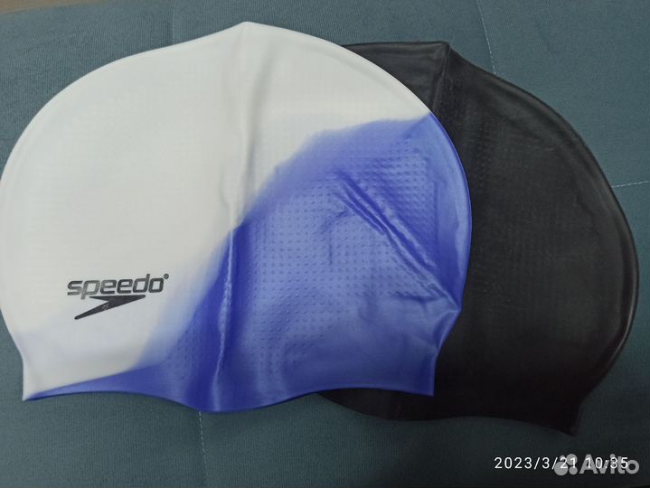 Шапочки для плавания speedo