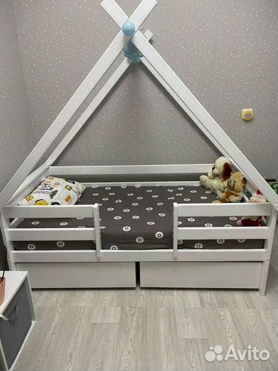 Детская кровать Домик