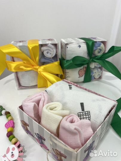 Муслиновая пеленка + носочки