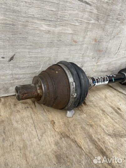 Привод передний левый VW 2.0 tfsi