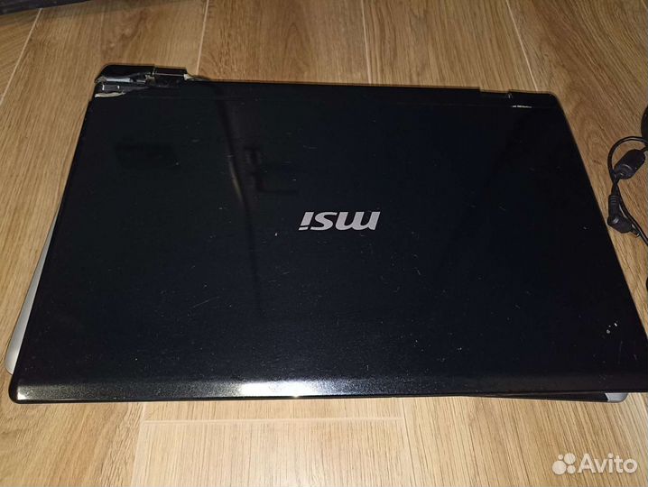 Ноутбук msi