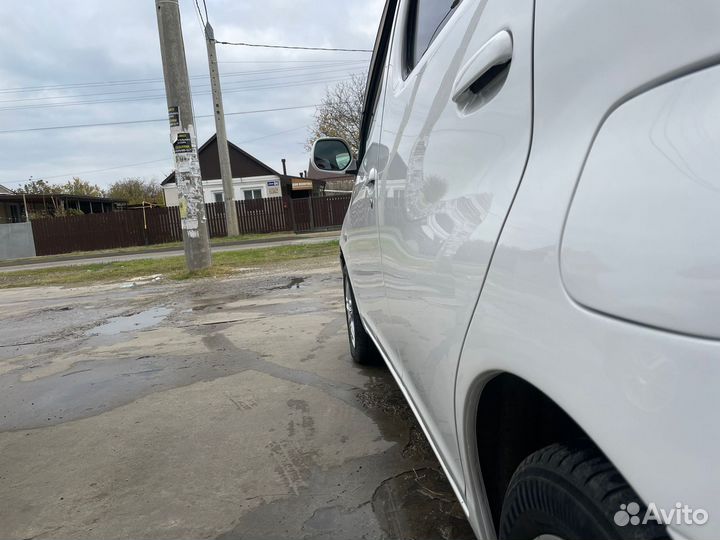 Toyota Funcargo 1.3 AT, 2001, 370 000 км